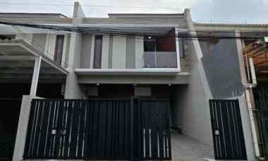 Rumah Baru dalam Komplek Elite di Cempaka Putih Jakarta Timur