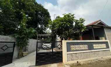 Rumah Ciater dengan Lahan Besar - Bisa Dikembangkan Sesuka Hati