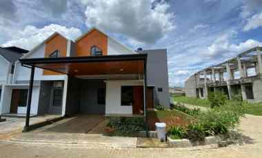 Take Over Rumah HOOK 2LT Type Mezzanine di Villa Kebun Raya Cibinong