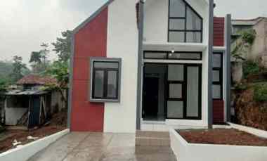 Rumah Cluster tanpa BI Checking dekat Borma Cinunuk Bandung