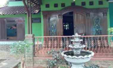 Dijual Rumah Tinggal dengan Tanah Besar di Cibubur dekat Tol
