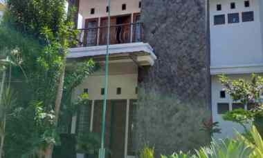 Dijual Rumah Asri Siap Huni di Lingkungan Sejuk dan Nyaman Cigadung