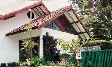 Rumah Dijual di Cigadung Raya Barat Bandung Utara