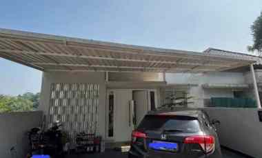 Dijual Rumah Keren, Sejuk dan Asri di Cigadung Greenland Bandung