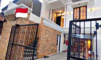 Rumah Baru Kokoh Mewah Kolam Renang Pribadi Exit Tol Jagakarsa Jakarta