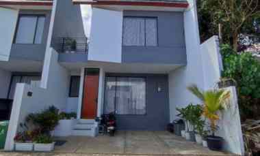 Dijual Rumah Cantik Harga Menarik, dengan Udara Sejuk Sayap Setiabudi