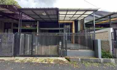 Rumah Dijual di Cihanjuang