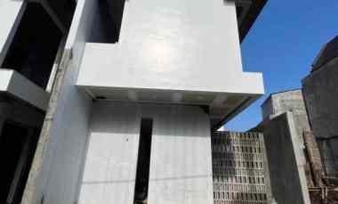 Dijual Rumah Cluster Premium 2 Lantai Lokasi Strategis di Cihanjuang