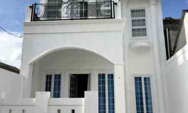 Rumah 2 Lantai Ada Kolam Renang Harga 2,5 Milyar dekat TOL Soroja