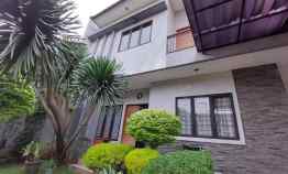 Rumah SHM Mewah Megah di Komp MPR Cilandak Barat Jakarta Selatan Bebas