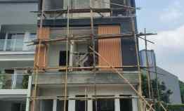 Premium Townhouse Mewah 3 Lt Rooftop Cilandak hanya 12 Unit Rn