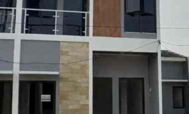 Dijual Rumah Model Mewah 2 Lantai Harga Murah di Cilangkap