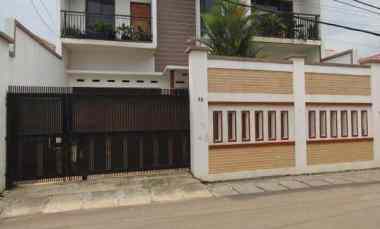 Rumah Second Bangunan Kokoh Non Cluster di Cilangkap Cipayung Jaktim