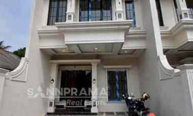 Rumah 2 Lantai Siap Huni Strategis di Kemang Cilodong -iml