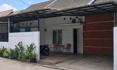Jual Cepat Rumah Second Terawat dalam Komplek di Cilodong Depok