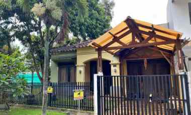 Jual Rumah Posisi Strategis Akses Mudah di Cinere Depok