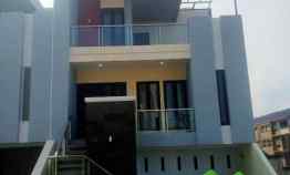 Rumah Baru 3 Lantai di Krukut Limo dekat JL. RAYA Krukut - Cinere