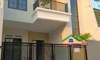 Rumah Minimalis 2 Lantai Siap Huni Murah Dicinere,Depok