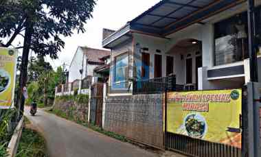 Dijual Rumah Cipageran Mainroad Lingkungan Nyaman