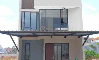 Townhouse dekat McD Cipayung. LRT Ciracas, Toll Bambu Apus