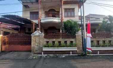 Dijual Rumah di Perumahan Jatiwaringin Permai, Komplek Auri Jaktim