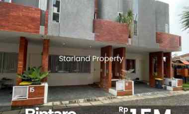 Rumah 2 Lantai Premium Siap Huni Kotemporer Modern Dikawasan Ciputat