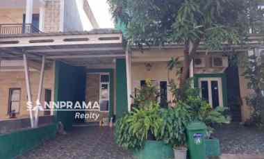 Rumah 2 Lantai dalam Cluster dan Delkat ke LRT Ciracas -ash