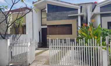 Rumah Dijual di Cisaranten Kulon