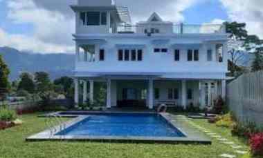 Dijual Villa Hadap Timur Lokasi Cisarua Kab. Bogor Jawa Barat