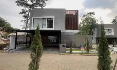 Rumah Dago dekat Itb Sejuk Nyaman Ada Rooftop Bisa Kolam Renang Indent