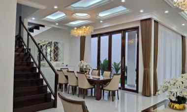 dijual rumah citragran cibubur