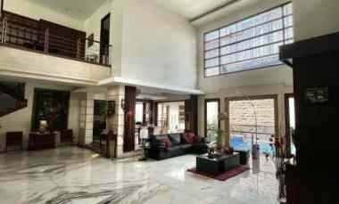 Rumah Mewah Citraland Kolam Renang Marmer Bisa Kpr Nego