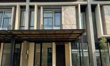 dijual rumah citraland