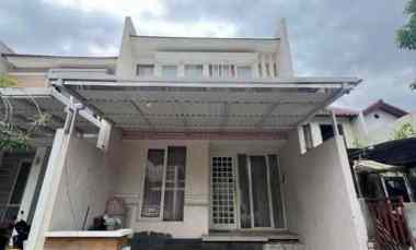 Rumah Terawat 2,5 Lantai Citraland Alam Hijau dekat Taipe School