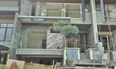 Hunian Eksklusif Super Luxury Golf Avenue Citraland Surabaya Barat