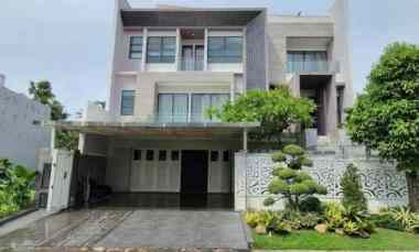 dijual rumah citraland north emerald
