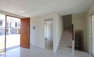 NEW Minimalis 2 Lantai Northwest Park Citraland Utara, Surabaya Barat
