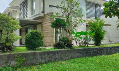 Dijual Rumah Mewah Semi Furnish di Perum Elit Citraland Cluster
