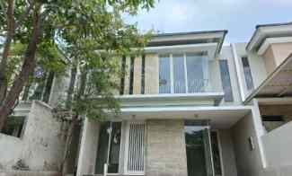 Minimalis 2 Lantai Taman Puspa Raya,200 meter ke Pasar Modern Citraland