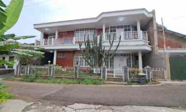 Rumah Murah Terawat Ciumbuleuit Cidadap Bandung dekat Kampus Unpar