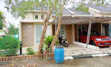 Rumah Cluster Huk Dua Kavling Free Kitchen Set