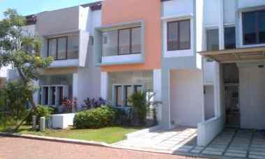 Rumah Dijual di Cluster Alamanda JGC Jakarta Garden City