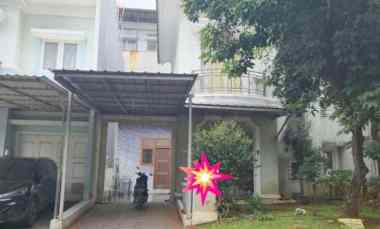 Rumah Siap Huni Lokasi Terdepan di Cluster Beryl Gading Serpong
