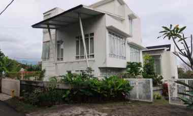 Dijual Rumah Posisi Hook Cluster Bukit Dago Utara Bandung