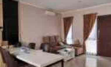 Dijual Rumah Investasi Terbaik di Cluster Burgundy Summarecon Bekasi