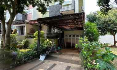 Rumah Besar Cluster East Esplanade Grand Wisata Tambun Selatan Bekasi