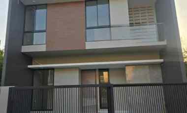 Rumah Dijual di Cluster Florence Pakuwon City