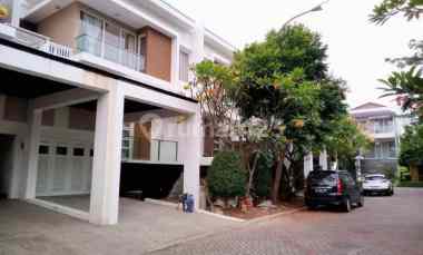 Dijual Rumah Golf Residence Kemayoran 8x18 Lokasi Eksklusif Cluster