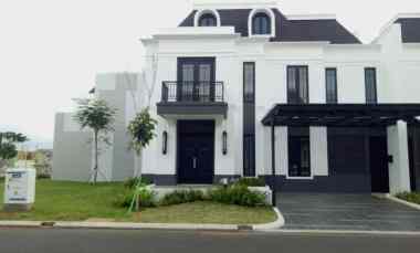 Rumah Hook Attic Cluster Jasmia Summarecon Crown Gading Bekasi