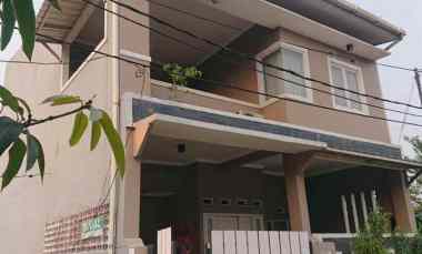 Dijual Rumah di Cluster Kiwi,Graha Raya,Tangerang Selatan,Banten